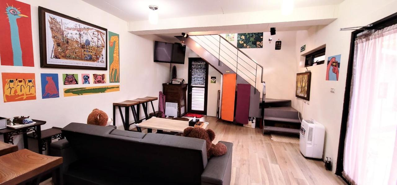 Taipei Jinguashi Cloud Mountain Homestay B&B จิ่วเฟิ่น ภายนอก รูปภาพ